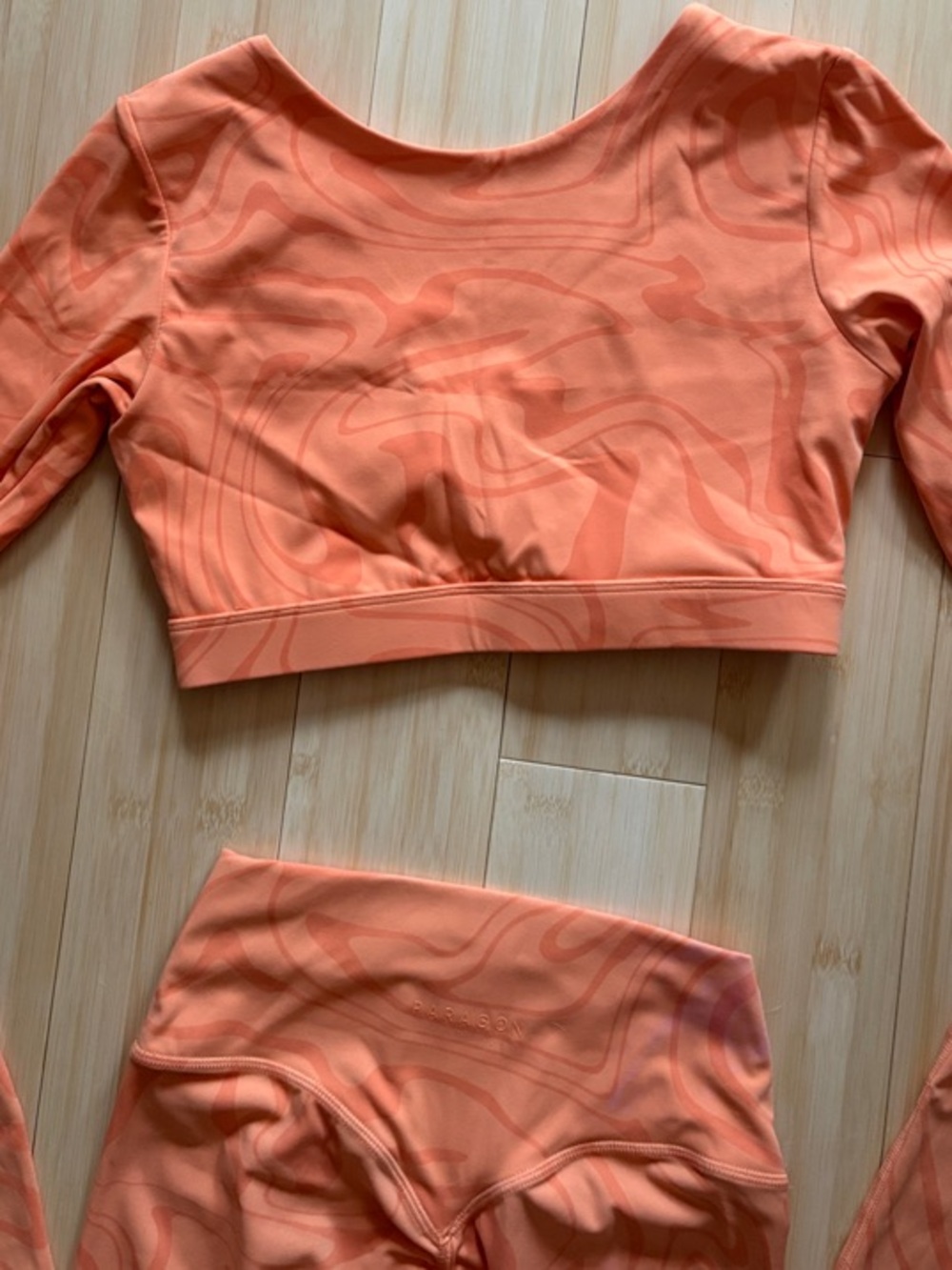 PARAGON Coral Orange Marble Wrap Sports Bra and Sculptseam Plus legging set - Picture 10 of 11